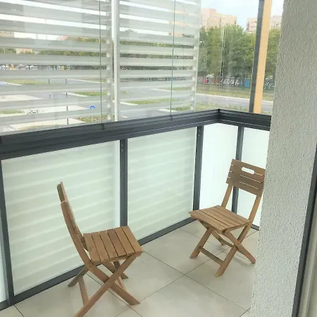 3 Rooms, Brand New Next To Lazienki Park דירה